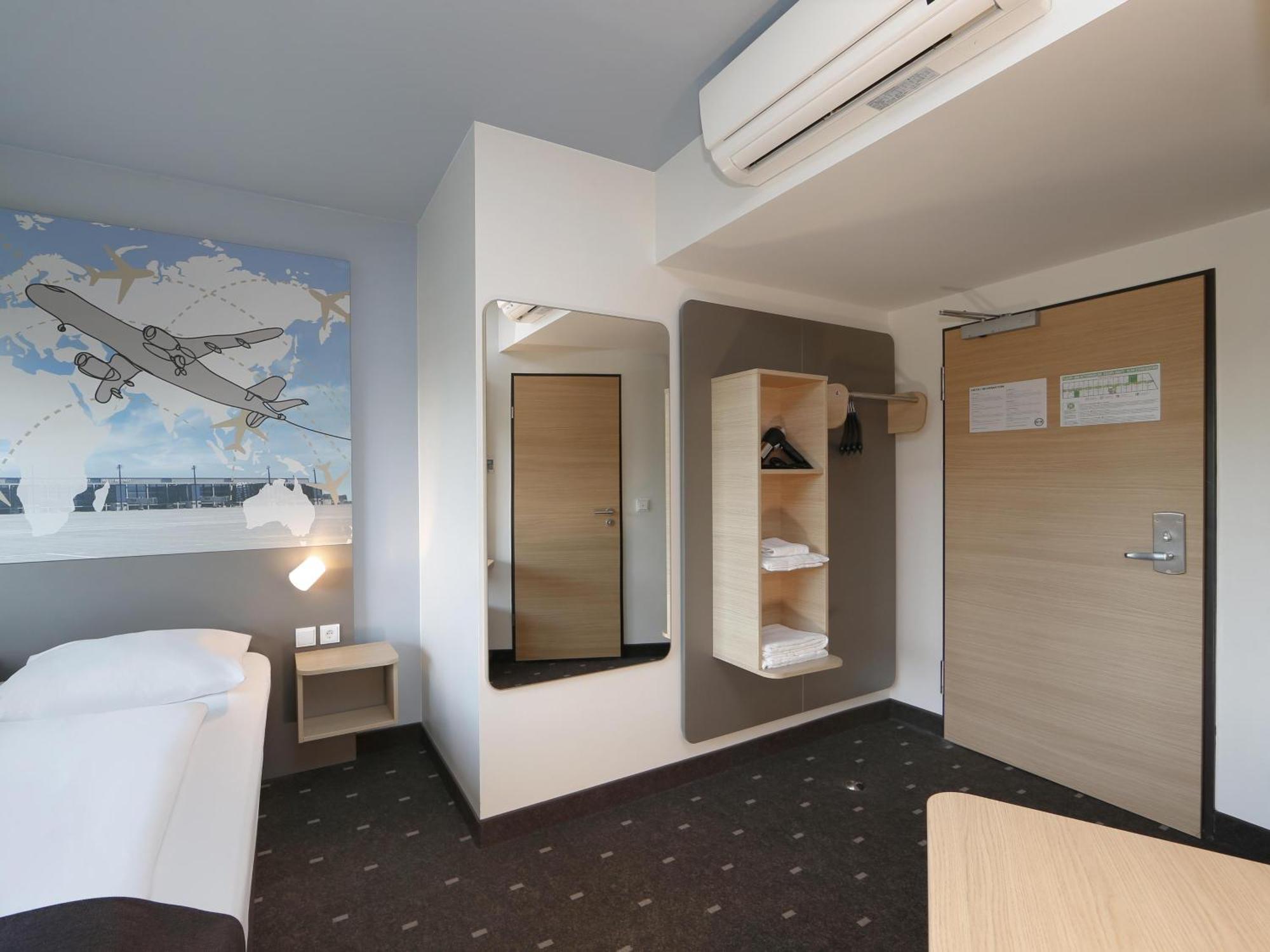 Berlin-airport 3* Schoenefeld