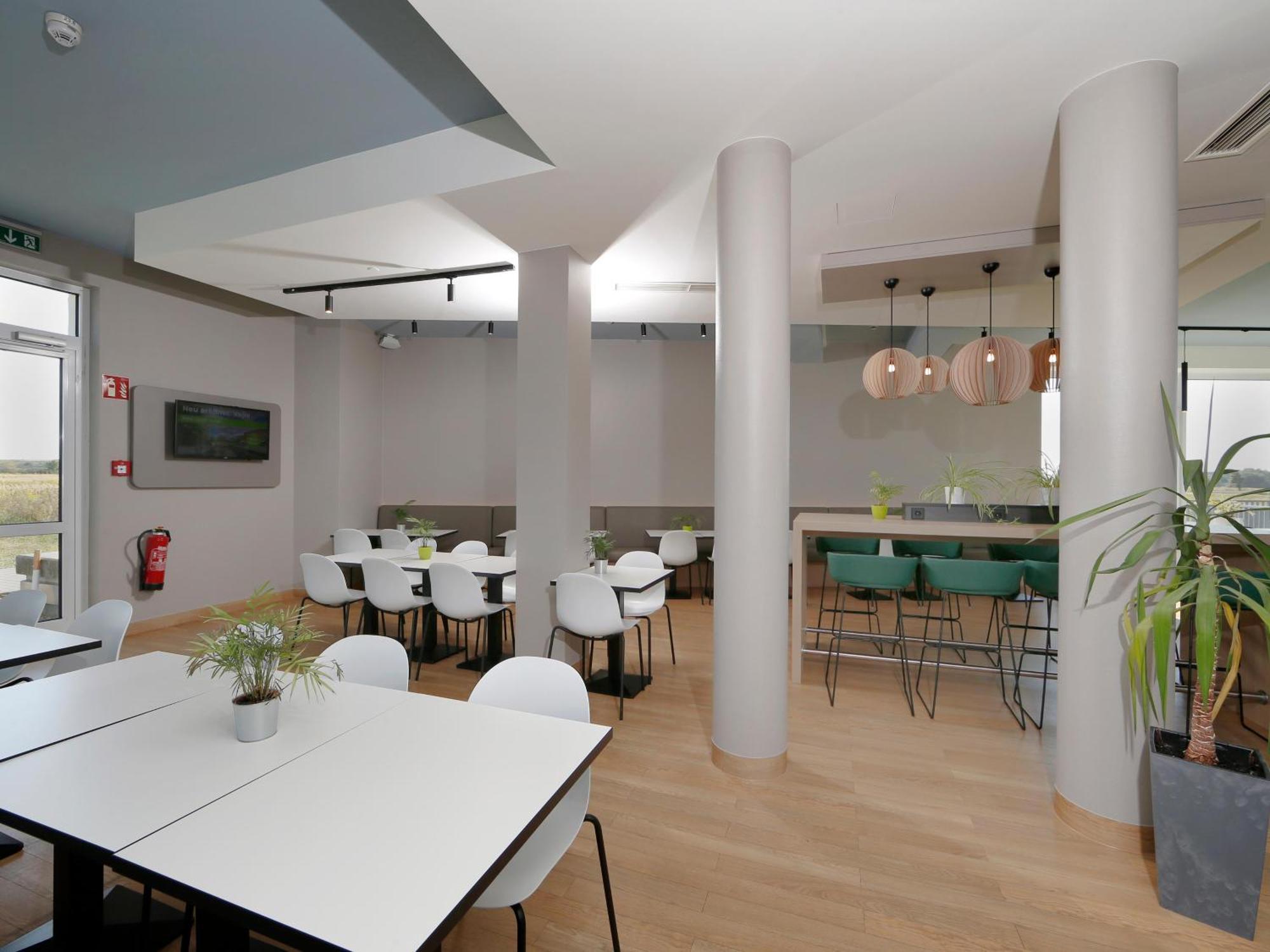 Berlin-airport Hotel
